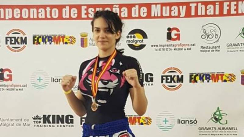 María García, campeona de España clase elite de Muay Thai
