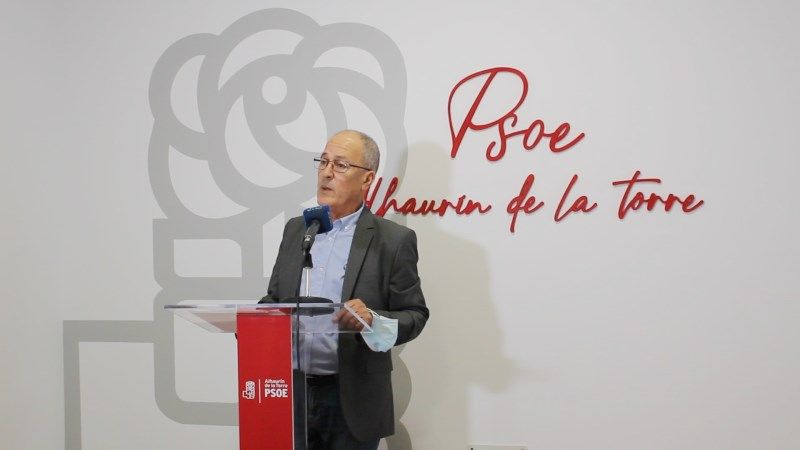 Mustafa Bouadi presenta una moción para sustitución de los contenedores en superficie por otros soterrados en Alhaurín de la Torre