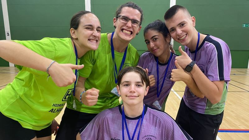 Campeones con épica de bádminton