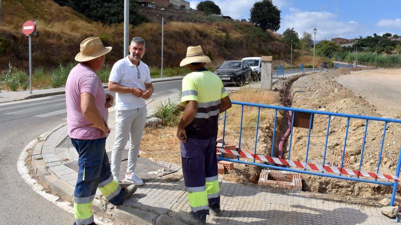El Ayuntamiento refuerza la seguridad del futuro aparcamiento en superficie de La Huertecilla