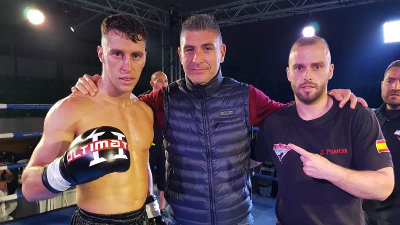 Daniel Puertas 'Dekkers' participó en la velada de kickboxing de El Ranchito