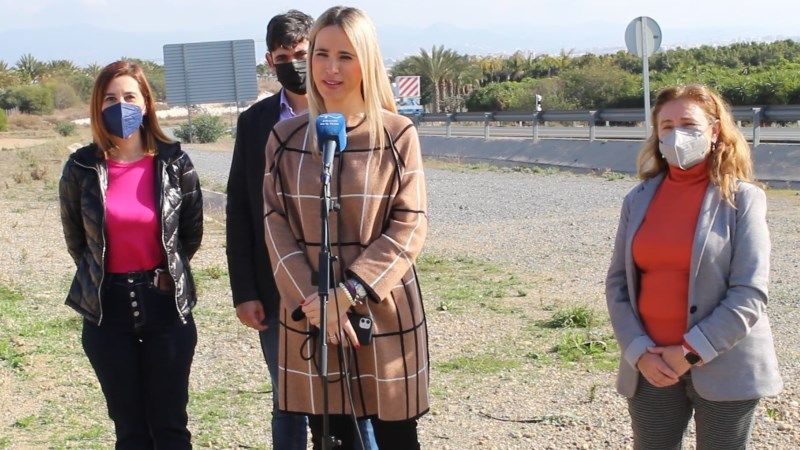 Patricia Alba: «En tres años, el Gobierno Andaluz no ha hecho nada en nuestro municipio»