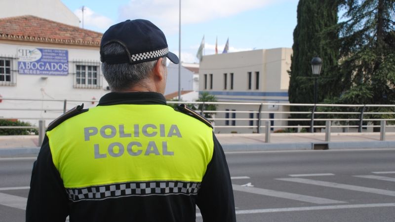 Villanova condena la brutal agresión a dos mandos de la Policía Local de Alhaurín de la Torre