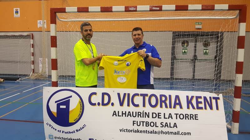 Víctor Quintero, nuevo entrenador del Victoria Kent