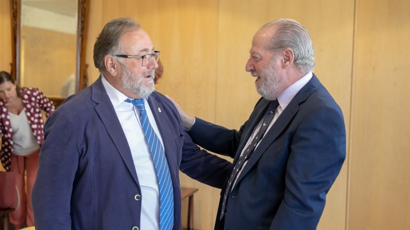 La FAMP apoya una propuesta para garantizar la pensión de viudedad a las parejas de hecho