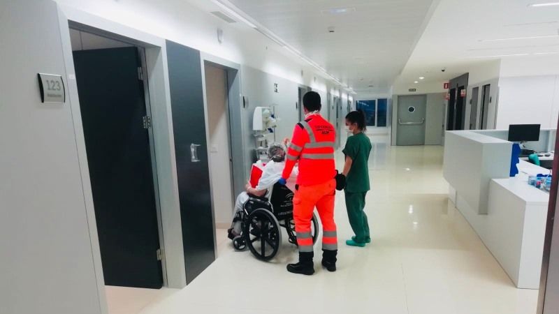 El Hospital Virgen de la Victoria mantiene activo su plan de traslados al Hospital Valle del Guadalhorce
