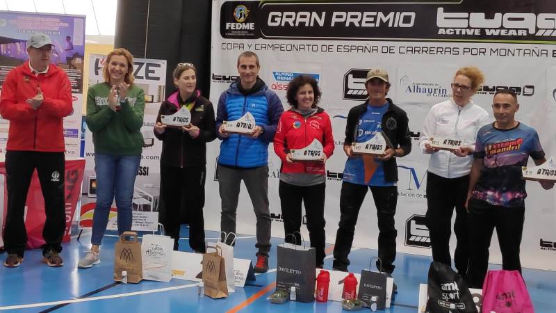 Imbatible David Moreno  I Media Maratón Litoral Holiday Wolrld de Benalmádena. Buenos resultados del Alpino Jarapalos en la CxM Los Tajos Skirace