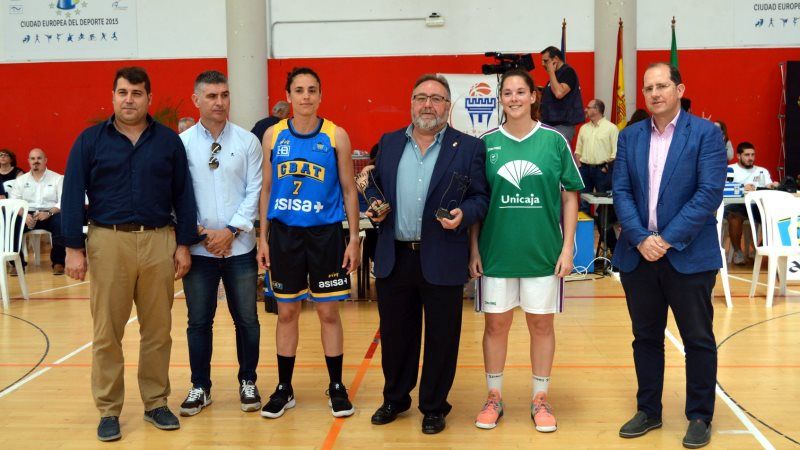El alcalde insta a Fundación Unicaja a que se decida sobre su colaboración con el Asisa-CBAT