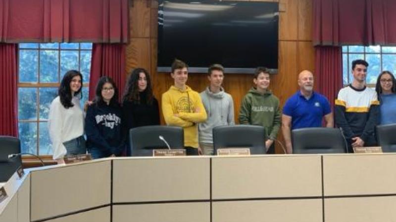 Estudiantes alhaurinos en Nueva Iberia