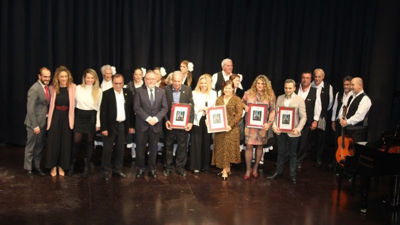 La asociación folclórico-cultural Solera entregó sus premios de Alhaurinos del Año