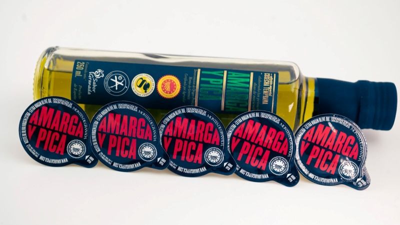 El buen aceite de oliva virgen extra se puede adquirir en almazaras e-commerce