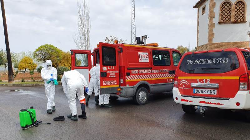 El Consorcio Provincial de Bomberos concluye la desinfección de las 76 residencias de mayores de los municipios pequeños de la provincia