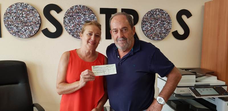 La Fundación Las Canteras entrega una ayuda a la asociación La Sonrisa de un Niño