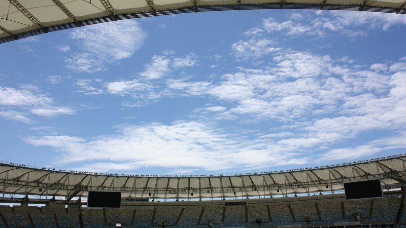 El Málaga se juega este viernes ante el Tenerife alejarse de la zona de descenso