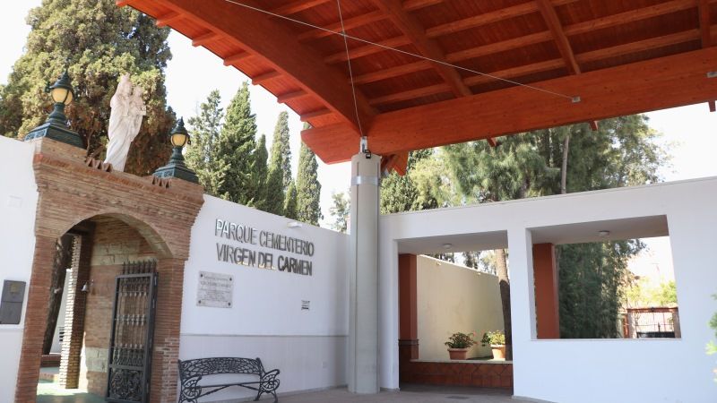 El Cementerio Municipal 'Virgen del Carmen' lanza una novedosa iniciativa por el Día de la Madre