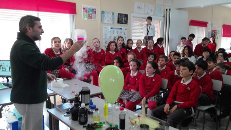 Colegio El Pinar. Tocar el conocimiento