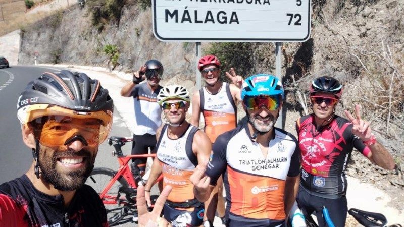 El Club Triatlón Alhaurín de la Torre ha realizado este fin de semana el reto ‘Alhaurínman’