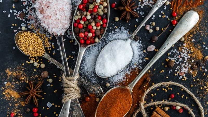 Condimentos naturales: la manera más sana de agregar sabor a las comidas