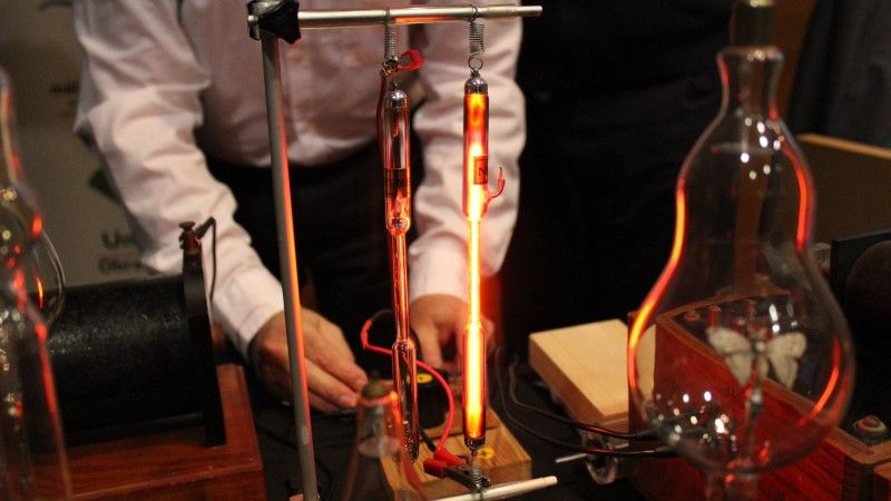 El Museo Andaluz de la Educación reivindica el impacto social del trabajo de Marie Curie