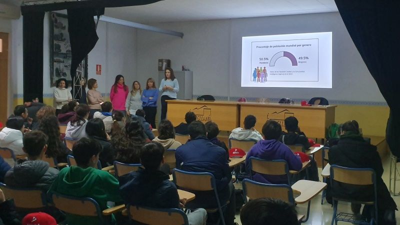 Alhaurín de la Torre se une a la celebración del Día Mundial de la Mujer y la Niña en la Ciencia