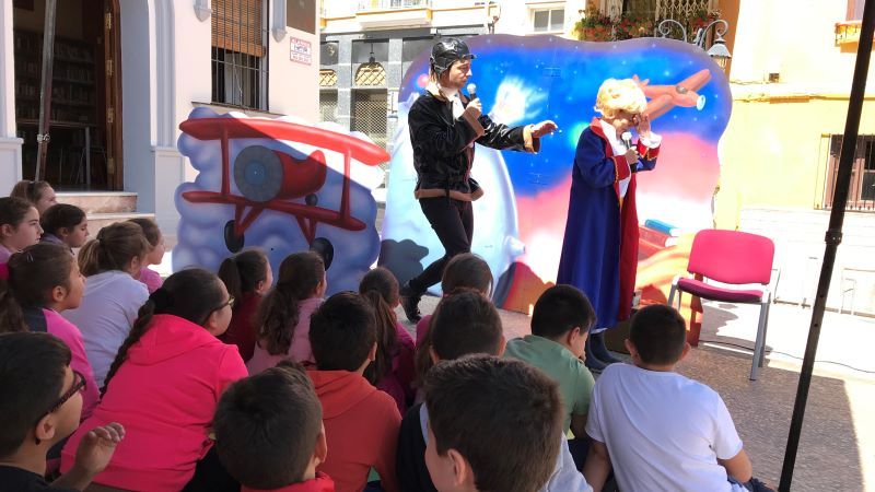 Homenaje a 'El Principito' y clausura de los clubes infantiles, dentro de los actos del Mes del Libro