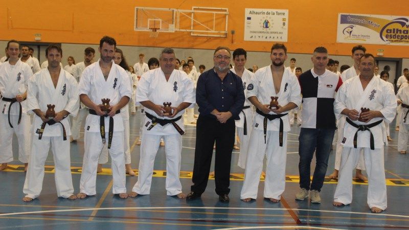 Alhaurín de la Torre cita a doscientos karatecas de toda Andalucía en el III Encuentro de Kyokushin