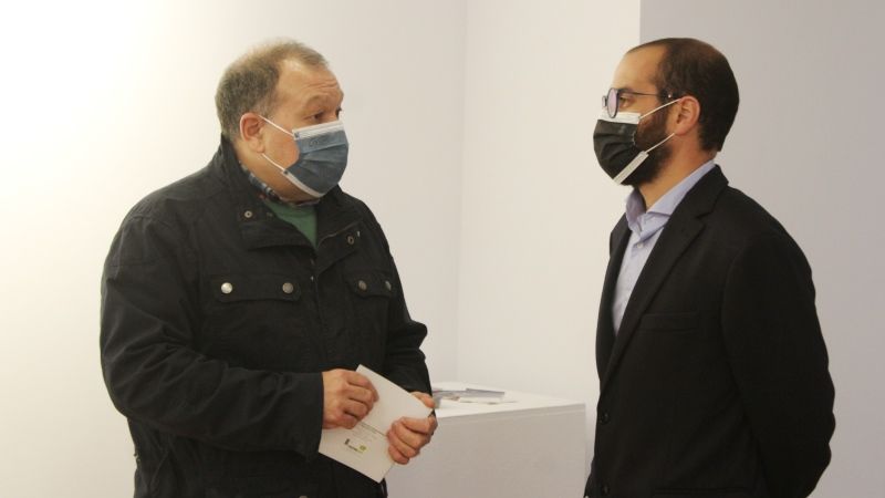 Inaugurada en El Portón la exposición 'Paisaje y gesto', de Óscar Pérez