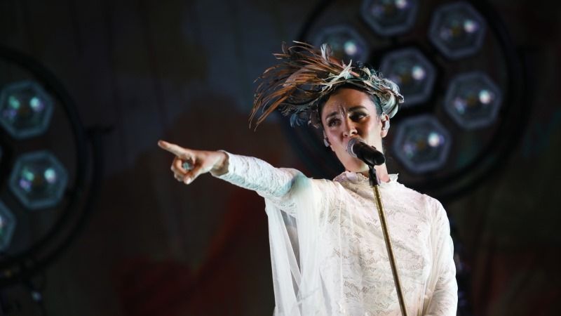 Fuel Fandango abre con éxito Alhautor con un espectáculo de emociones y de sonidos eléctricos