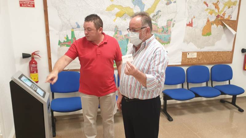 Alhaurín de la Torre instala un nuevo gestor de citas para agilizar la atención al público