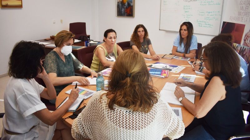 Igualdad edita una guía para prevenir el acoso por homofobia y transfobia en el ámbito escolar