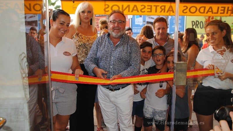 Inaugurada la Heladería Carapino en Alhaurín de la Torre