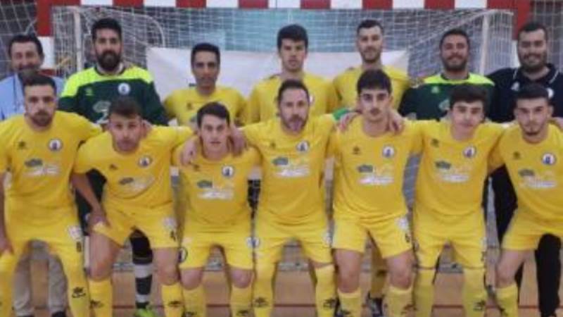 Cruel final en un derbi de desenfreno (3-5)