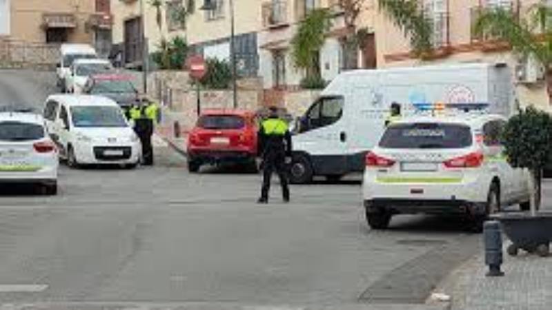 La Policía Local de Cártama disuelve una fiesta con 14 personas en pleno confinamiento