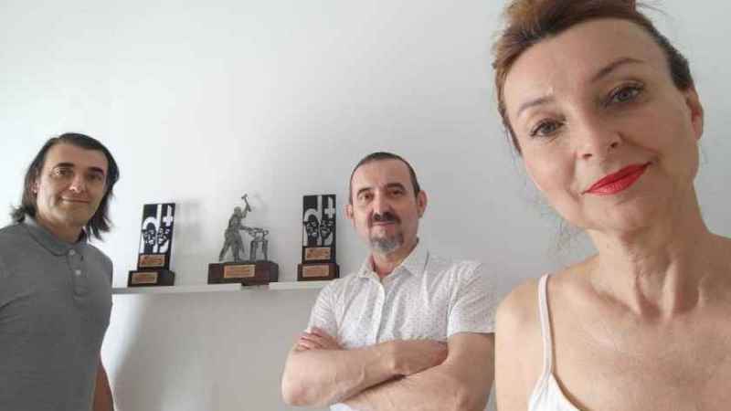 La compañía alhaurina La Cura de Batán, premiada en el histórico festival de teatro de Herrera