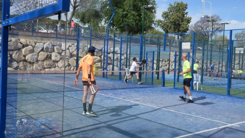 La clausura de la liga de pádel reúne a más de 600 participantes
