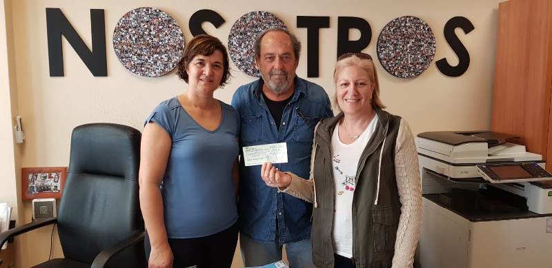 La Fundación Las Canteras, con la asociación Mujeres por la Alegría de Alhaurín de la Torre