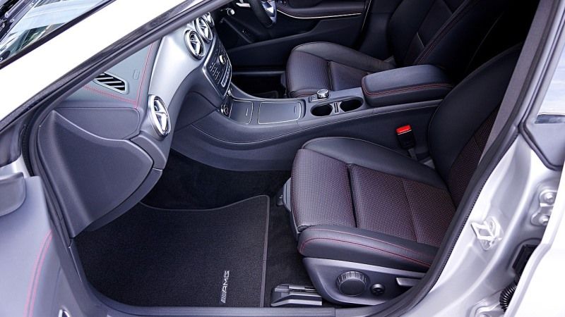 Alfombrillas de coche: Por qué y cómo renovarlas