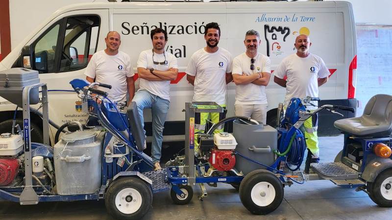 El servicio de señalización vial se refuerza con una nueva máquina de última generación