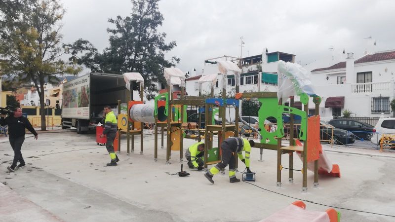 El Ayuntamiento de Alhaurín de al Torre instalará nuevos parques infantiles en la plaza de La Legión y en Capellanía