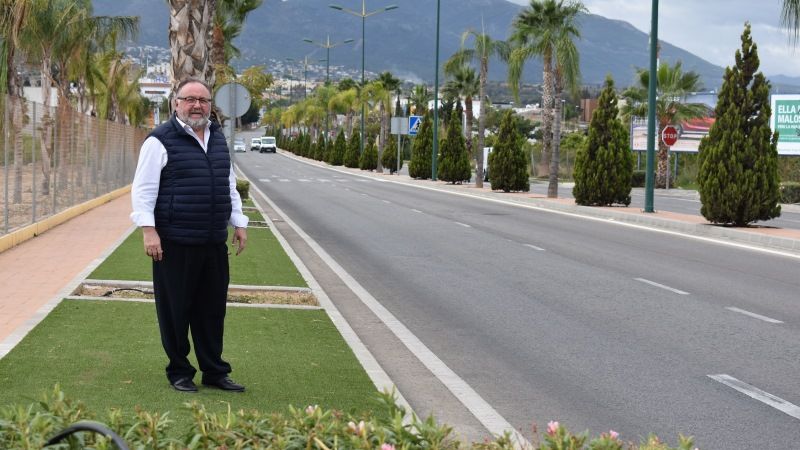 Alhaurín de la Torre ejecuta la mejora y embellecimiento de la avenida de las Américas