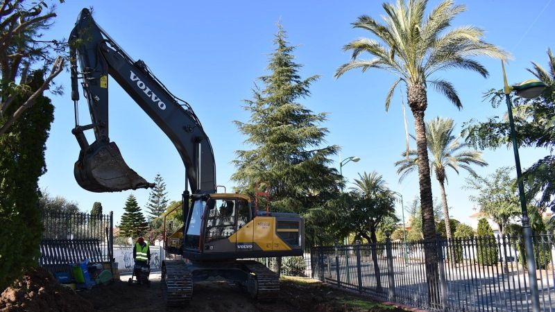 La instalación de unas tuberías de gran tamaño evitará inundaciones en Cortijos del Sol y Torresol