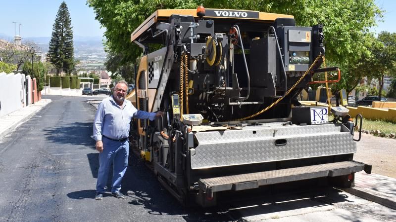 Avanzan las obras del plan de asfaltado de la urbanización Torresol