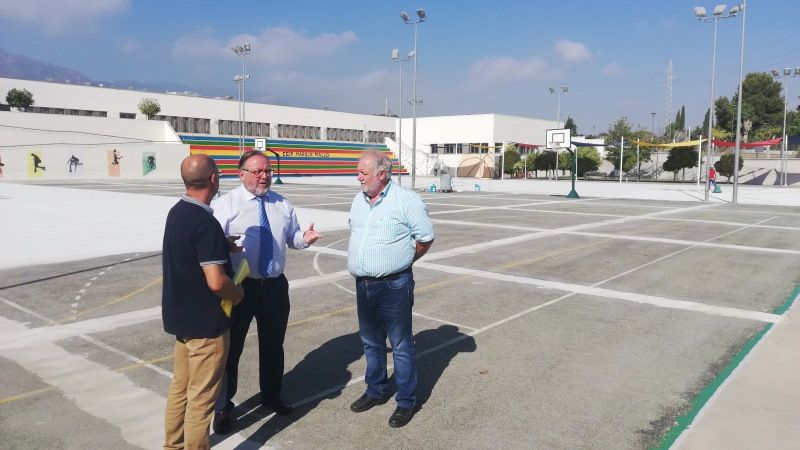El Ayuntamiento destina unos 170.000 euros para mejoras e inversiones en los colegios