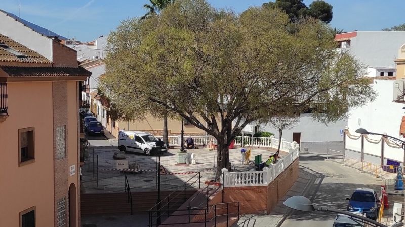 En marcha las obras para convertir la plaza Paco Lara en un gran espacio de disfrute ciudadano