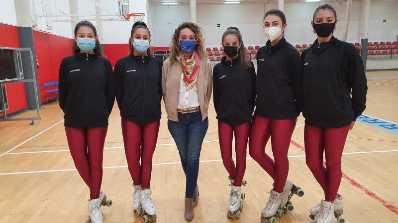 La edil de Deportes recibe al Club de Patinaje Artístico de cara al Campeonato de España Solo Danza