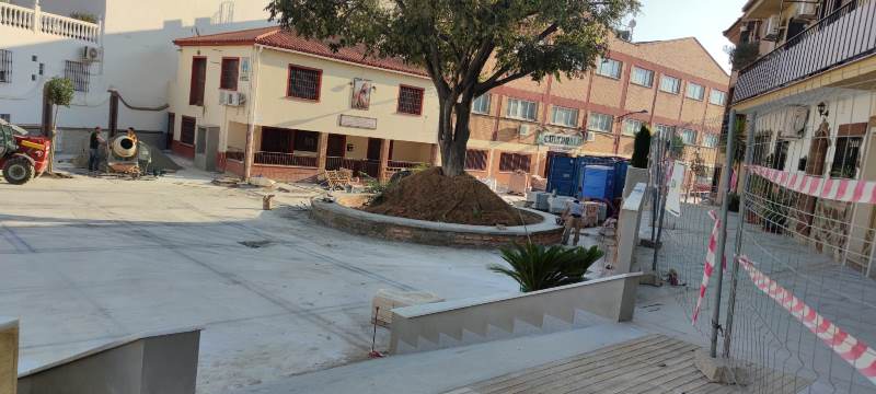 Las obras de ampliación y mejora de la plaza Paco Lara entran en su tramo final