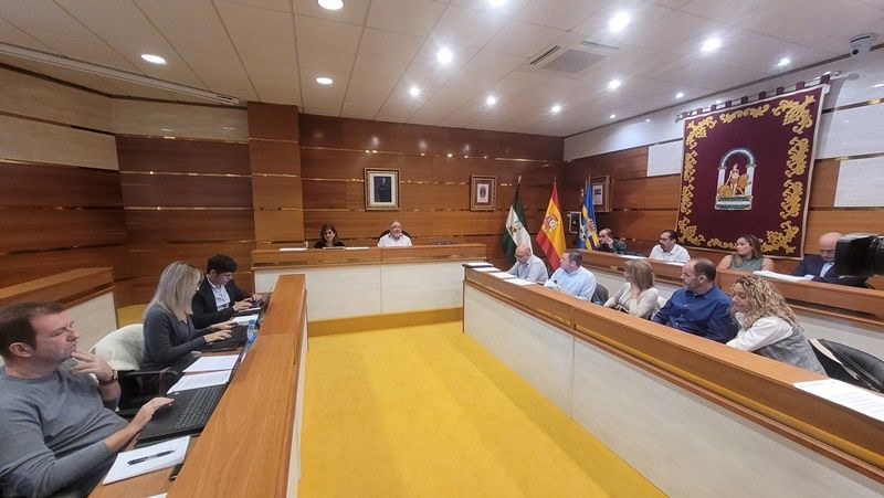 Alhaurín de la Torre ratifica su compromiso contra la violencia de género