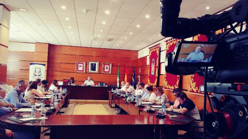 El Ayuntamiento acometerá un plan de mejora integral de los polígonos industriales