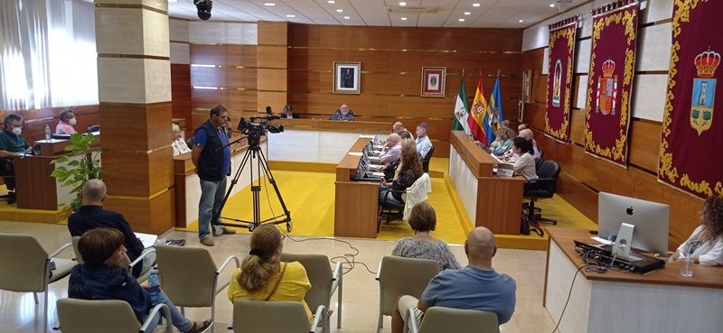 El Pleno de Alhaurín de la Torre aprueba una moción para restaurar y proteger la Sierra tras el incendio