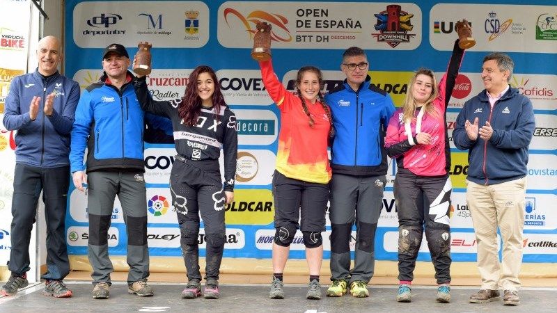 Edgar Carballo y Miriam Alcántara se imponen en Alhaurín de la Torre Downhill International